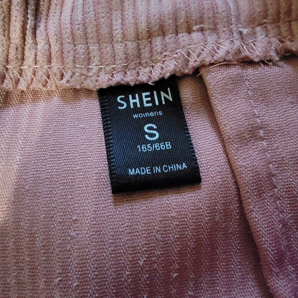 Shein mini skirt, high rise - Picture 2 of 2